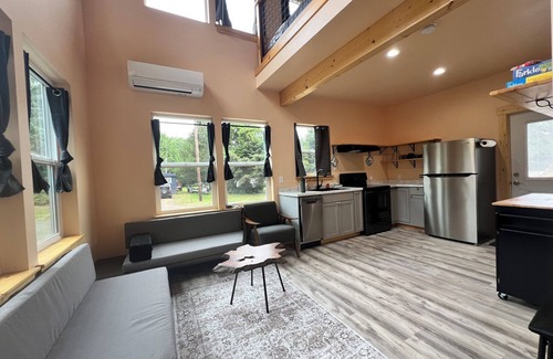 Westport Cabin | The Westport Pearl a quiet neighborhood, cozy, like bringing the outdoors in.