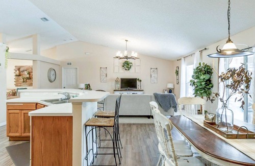 Port Malabar House | The Whimsical Haven