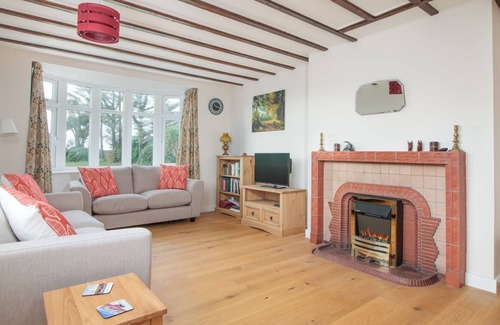 Cregneish Cottage | The White House - sleeps 5 guests in 3 bedrooms