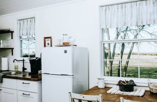 Dublin House | The White Pine Cottage at Clay House