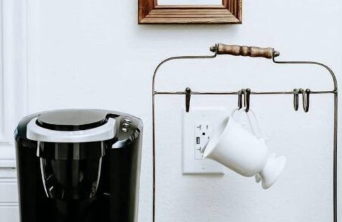Dublin House | The White Pine Cottage at Clay House