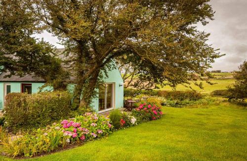 Ardfield Apartment | The Wild Atlantic Hideaway
