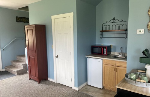 Lyndon Hotel | The Wildflower Inn