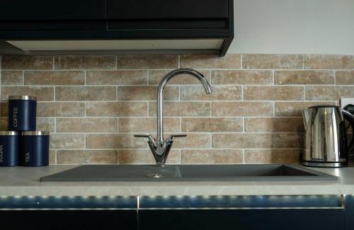 Bradley Stoke Apartment | The Willow - Studio 10