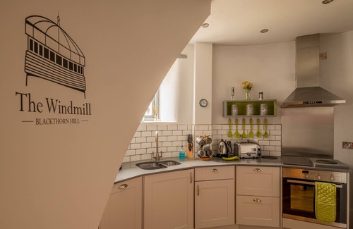 Bicester Cottage | The Windmill Blackthorn Hill - a windmill that sleeps 4 guests in 2 bedrooms