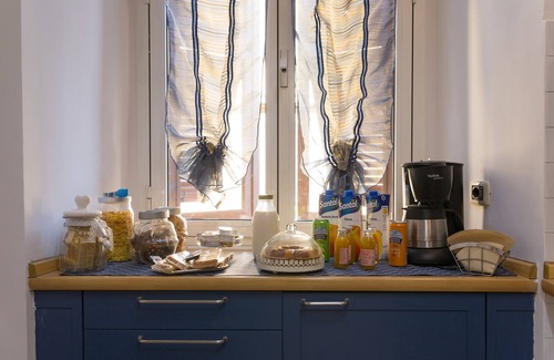 Esquilino Apartment | THE WINDOW IN FRONT