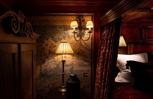 Old Town Hotel | The Witchery by the Castle