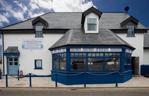Crossfarnoge Hotel | The Wooden House - Room Only Accomodation