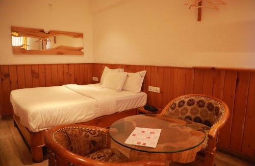 Ooty Hotel | The Woodlands Residency- Unmarried and stag groups not allowed