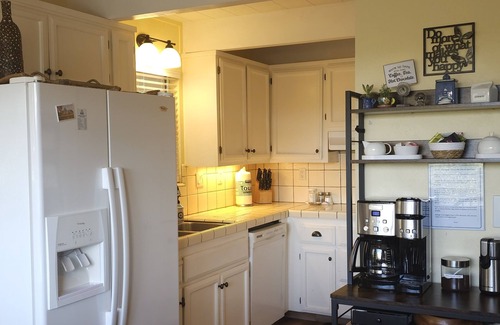 Groveland Cabin | The Woodsy Hideaway ~ Your Yosemite vacation starts here