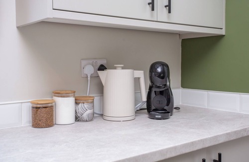 Chester-le-Street House | The Wynd | Vacant Nests| Spacious 3BR | Parking