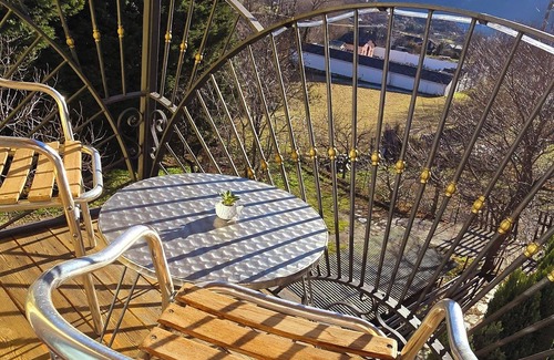 Gignod Apartment | The Yellow Villa