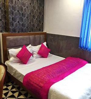 Khattalwada Hotel | The Yuvaan Family hotel New Delhi Railway Station