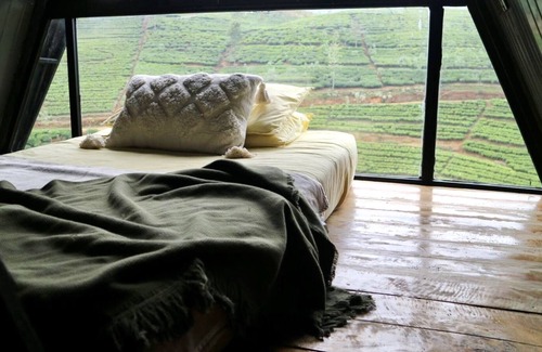Lindula Cabin | The ZenDen-Cozy Cabin Perfect Hideout For Couples