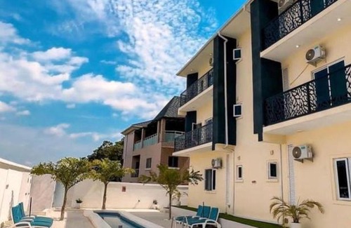Orozo Apartment | The9bynaji