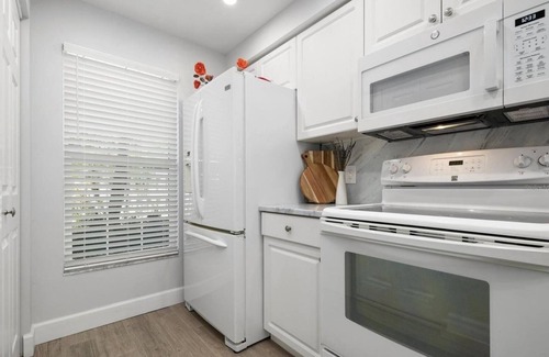 Plantation Condo | THEIR LOSS, YOUR GAIN! AVAILABLE JANUARY 1-31, 2026 ONLY 135 PER NIGHT! WOW!