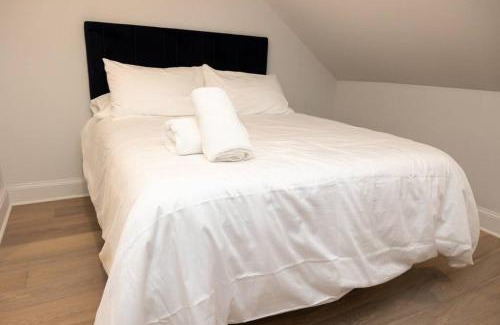 Gayborhood Apartment | Thena Hotel - Spacious Studio