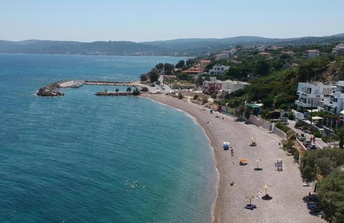 Paralia Agias Fotinis Apartment | Theoxenia Chios Apartments