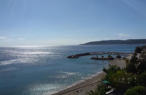 Paralia Agias Fotinis Apartment | Theoxenia Chios Apartments