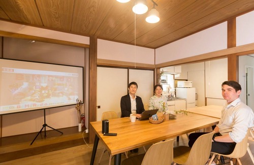 Kitasaku-gun House | There is a view of Mt Asama Slowly on the terrac/Kitasaku-gun Nagano