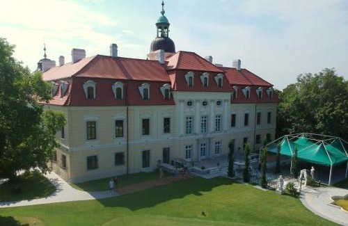 Bernolakovo Bed & Breakfast | Theresia Chateau - Bernolákovo