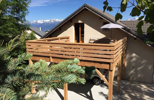 Saint-Nizier-du-Moucherotte Apartment | This mountain cocoon offers an idyllic setting for hiking enthusiasts.