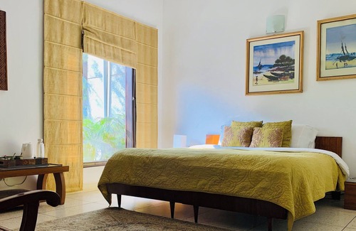 South Extension Bed & Breakfast | Thikana