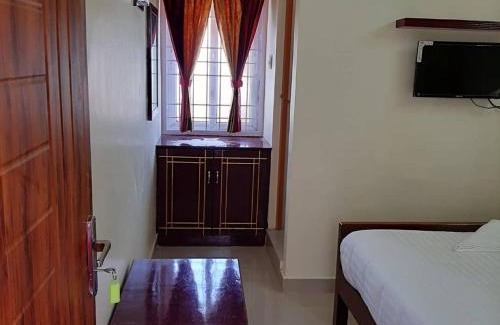 Palayankottai Hotel | Thirumal residency