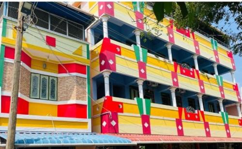 Thirunallar Cabin | THIRUNALLAR Udhayam Residency INN
