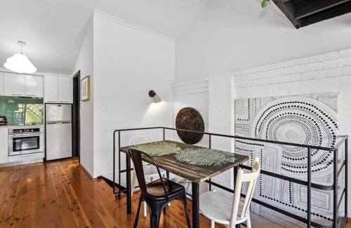 Fremantle Apartment | This apartment is a 0 bedroom(s), 1 bathrooms, located in Fremantle, WA.