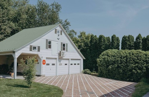 Paradise Apartment | This apartment is a 1 bedroom(s), 1 bathrooms, located in Paradise, PA.