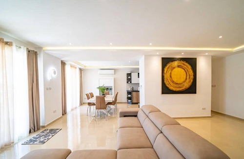 Ghajnsielem Apartment | This apartment is a 3 bedroom(s), 4 bathrooms, located in Xaghra, Gozo.