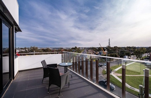 Maribyrnong Apartment | This apartment is a 2 bedroom(s), 2.5 bathrooms, located in Maribyrnong, VIC.