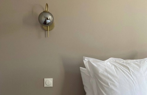 Vic-sur-Aisne Hotel | This beautiful country house is a former coaching inn dating from 1586,