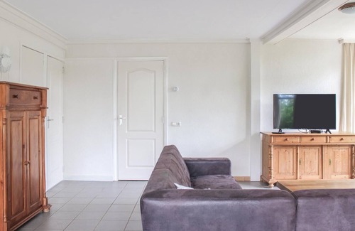 Ruurlo House | This beautifully furnished vacation home in Ruurlo is located in a small vacation park, beautifully