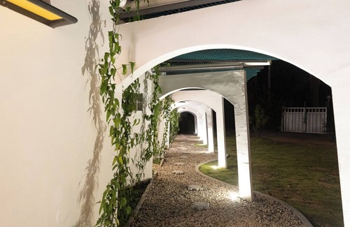 Boca Corona Apartment | This bright and airy suite is perfect for couples or solo travelers