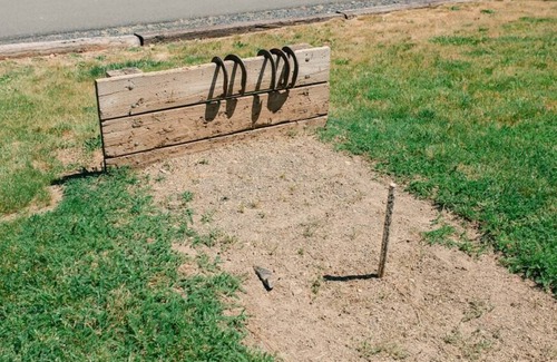 Cave Junction Cabin | This cabin is located in a campground/RV Park