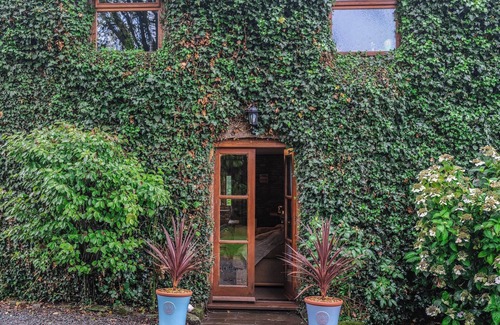 Abergavenny Cottage | This family cottage is an ideal touring base for the Wye Valley and River Usk.