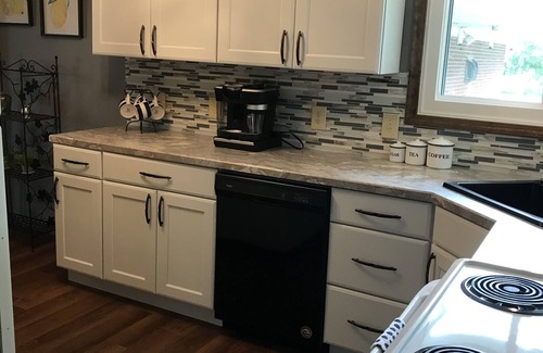 Rockville House | This home is located in beautiful Parke County, a rustic and charming setting.