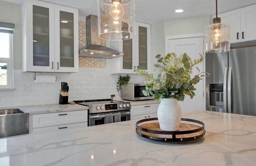 Paradise Valley Village House | This house is a 3 bedroom(s), 2 bathrooms, located in Phoenix, AZ.