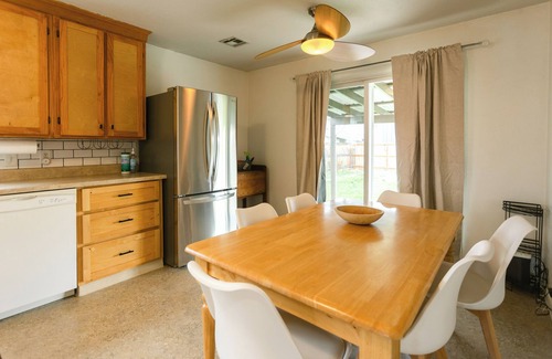 Central Point House | This house is a 4 bedroom(s), 3 bathrooms, located in Central Point, OR.