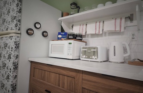 Bancroft Apartment | This is a private second-floor suite with its own entrance.
