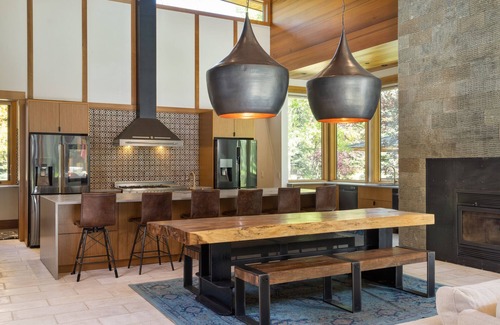 Indian Trails House | This modern mountain residence is located in Jackson Hole, Wyoming.