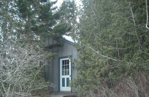 Stonington Cottage | THIS PROPERTY WILL NOT BE AVAILABLE TO RENT AFTER 2023!