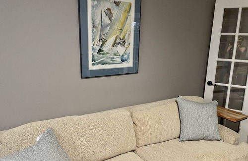 Old Town North House | This townhouse is a 2 bedroom(s), 1 bathrooms, located in Alexandria, VA.