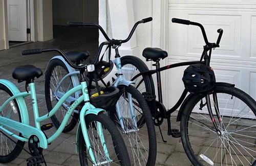 Tybee Island House | This townhouse is a 3 bedroom(s), 2.5 bathrooms, located in Tybee Island, GA.