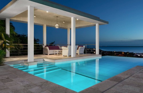 Sabadeco Villa | This well- equipped house is especially for couples who love calm and luxury!