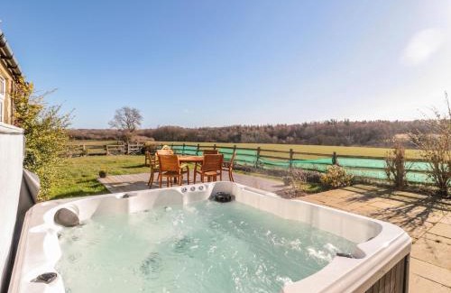 Morpeth House | Thistleyhaugh Cottage