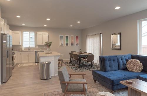 Larkspur House | Thomas Beautiful Modern Home in Bend