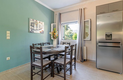 Kato Korakiana Apartment | Thomas House